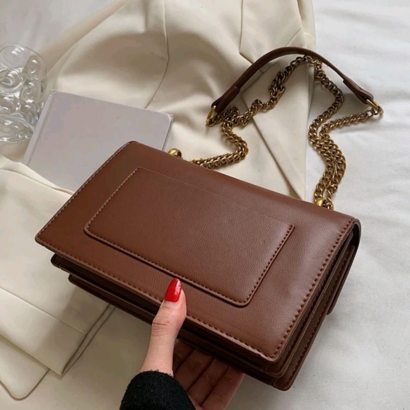 Brown chain Purse - Picture 2 of 4